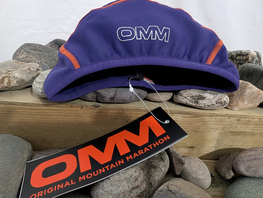 OMM, Contour Beanie Running Hat, BNWT, size XS/S (AC0030)