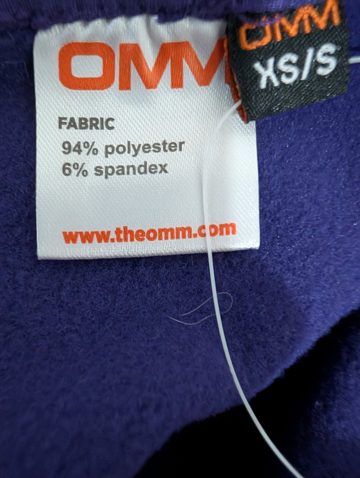 OMM, Contour Beanie Running Hat, BNWT, size XS/S (AC0030)