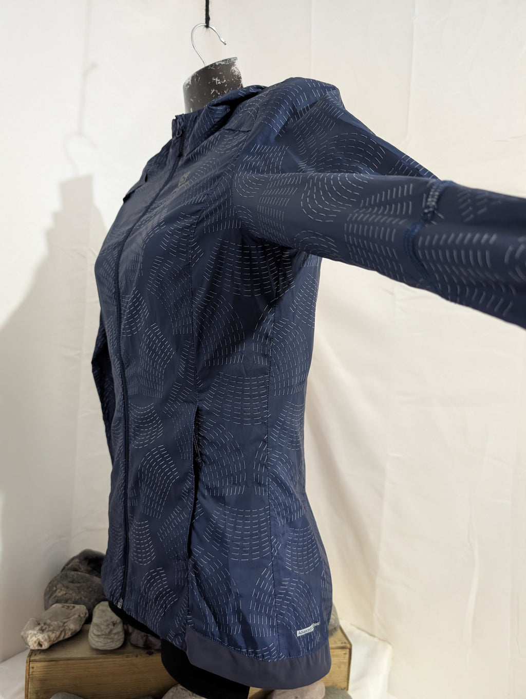 Salomon, Agile Wind Print, women's running jacket, size XS (CJ0088)
