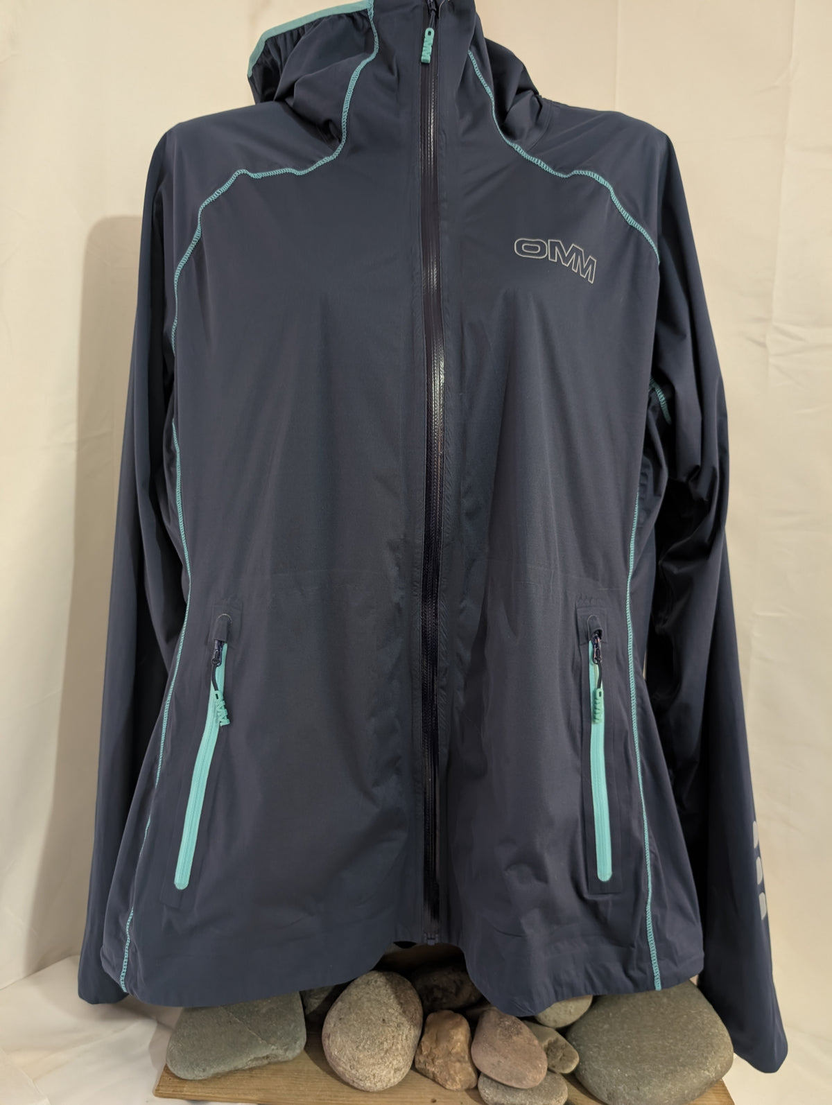 OMM, Kamleika , Women's waterproof trail/ultra  running  jacket (CJ0091)