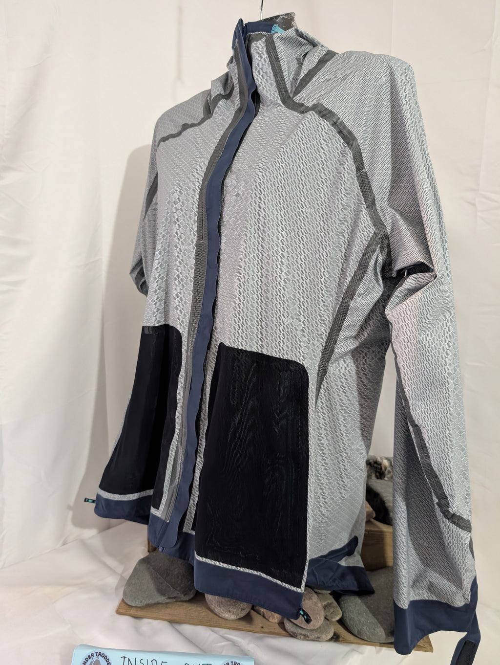 OMM, Kamleika , Women's waterproof trail/ultra  running  jacket (CJ0091)