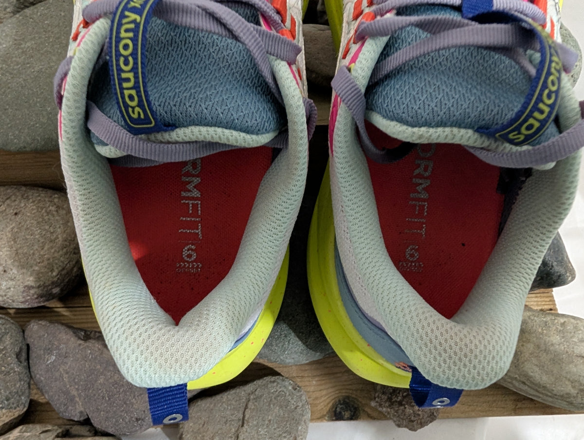 Saucony, Xodus Ultra 4, Women's trail running shoes, size 5.5 (F0180)